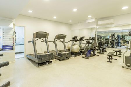 Apartamento à venda com 184m², 4 quartos e 3 vagasÁrea comum - Academia