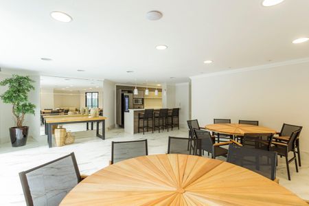 Apartamento à venda com 184m², 4 quartos e 3 vagasÁrea comum - Salão de festas