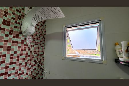 Casa de condomínio à venda com 128m², 3 quartos e 2 vagasBanheiro da Suíte