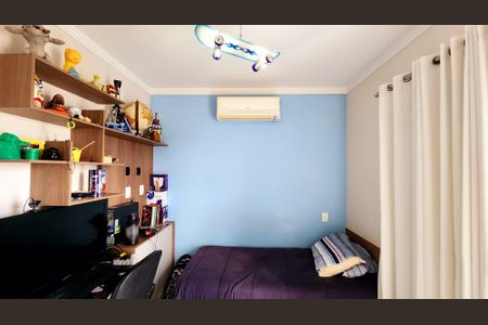 Casa de condomínio à venda com 128m², 3 quartos e 2 vagasQuarto 2