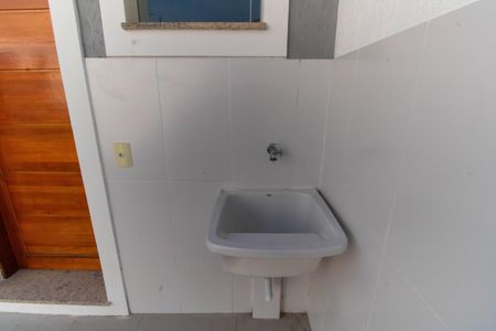 Casa à venda com 112m², 3 quartos e 4 vagasÁrea de Serviço