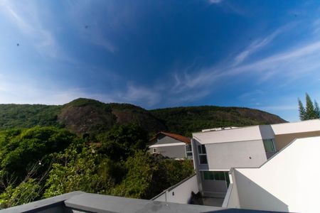 Casa à venda com 112m², 3 quartos e 4 vagasVista do Quarto 2