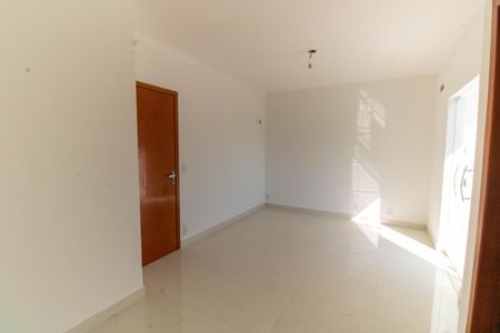 Casa à venda com 112m², 3 quartos e 4 vagasSuíte 