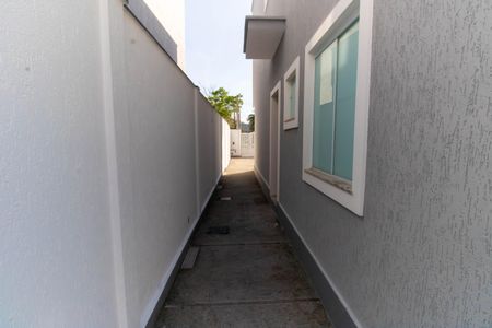 Casa à venda com 112m², 3 quartos e 4 vagasÁrea externa