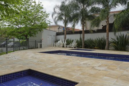 Apartamento para alugar com 38m², 2 quartos e sem vagaÁrea comum - Piscina