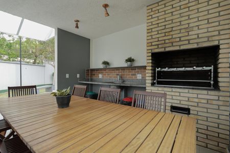 Apartamento para alugar com 38m², 2 quartos e sem vagaÁrea comum - Churrasqueira 2