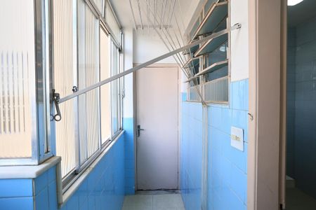 Apartamento à venda com 71m², 2 quartos e sem vaga Apartamento à venda com 71m², 2 quartos e sem vagaÁrea de Serviço