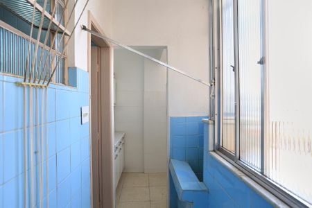 Apartamento à venda com 71m², 2 quartos e sem vaga Apartamento à venda com 71m², 2 quartos e sem vagaÁrea de Serviço