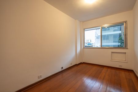Apartamento à venda com 70m², 2 quartos e 1 vaga Apartamento à venda com 70m², 2 quartos e 1 vagaQuarto 1