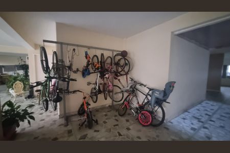 Apartamento à venda com 70m², 2 quartos e 1 vaga Apartamento à venda com 70m², 2 quartos e 1 vagaBicicletário