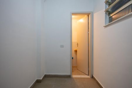 Apartamento à venda com 70m², 2 quartos e 1 vaga Apartamento à venda com 70m², 2 quartos e 1 vagaQuarto de Serviço