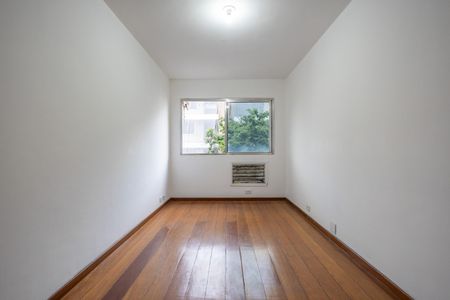 Apartamento à venda com 70m², 2 quartos e 1 vaga Apartamento à venda com 70m², 2 quartos e 1 vagaQuarto 2