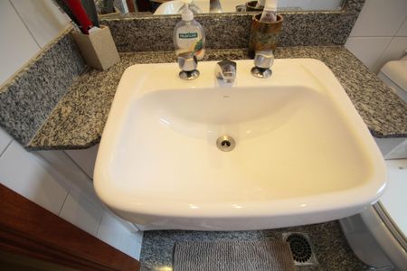 Apartamento para alugar com 150m², 4 quartos e 3 vagasBanheiro Suíte 1