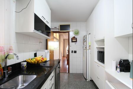 Apartamento para alugar com 150m², 4 quartos e 3 vagasCozinha