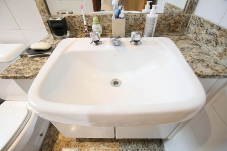 Apartamento para alugar com 150m², 4 quartos e 3 vagasBanheiro Suíte 1