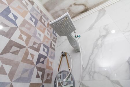 Casa à venda com 140m², 3 quartos e 4 vagasBanheiro Suíte 