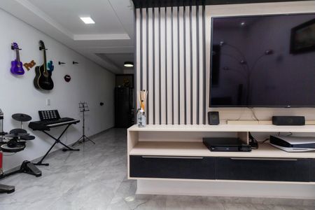 Casa à venda com 140m², 3 quartos e 4 vagasSala