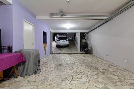 Casa à venda com 140m², 3 quartos e 4 vagasGaragem