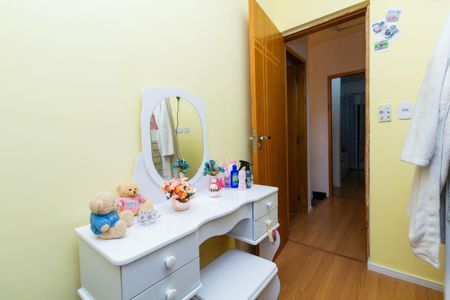 Casa à venda com 140m², 3 quartos e 4 vagasQuarto 2