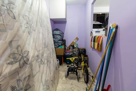 Casa à venda com 140m², 3 quartos e 4 vagasÁrea de Serviço