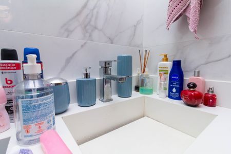 Casa à venda com 140m², 3 quartos e 4 vagasBanheiro Suíte 