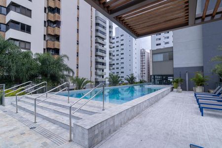 Apartamento à venda com 75m², 2 quartos e 2 vagasÁrea comum - Piscina