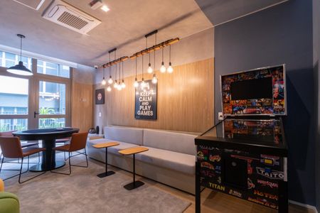 Apartamento à venda com 75m², 2 quartos e 2 vagasÁrea comum - Sala de jogos