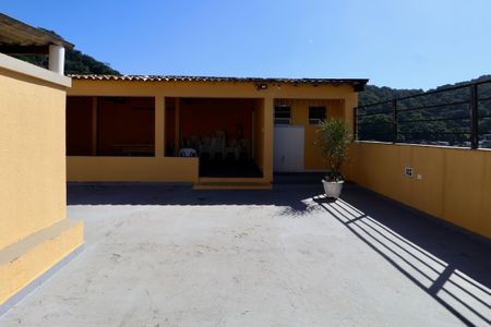 Apartamento para alugar com 103m², 2 quartos e 1 vaga Apartamento para alugar com 103m², 2 quartos e 1 vagaÁrea comum - Churrasqueira