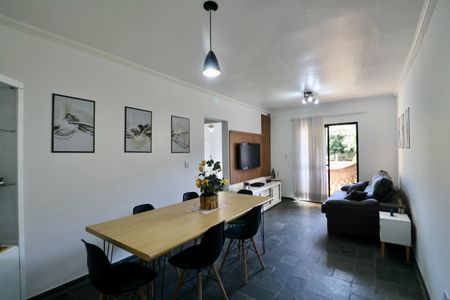 Apartamento para alugar com 103m², 2 quartos e 1 vaga Apartamento para alugar com 103m², 2 quartos e 1 vagaSala