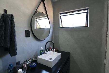 Apartamento para alugar com 103m², 2 quartos e 1 vaga Apartamento para alugar com 103m², 2 quartos e 1 vagaBanheiro da Suíte