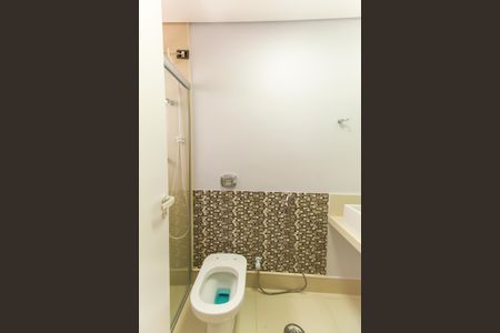 Apartamento à venda com 190m², 4 quartos e 3 vagasBanheiro da Suíte 2