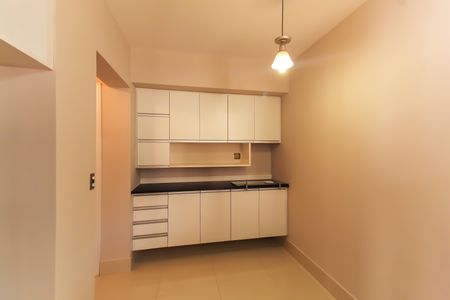 Apartamento à venda com 190m², 4 quartos e 3 vagasCozinha