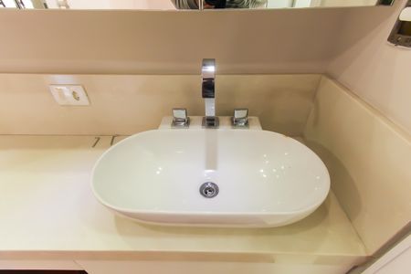 Apartamento à venda com 190m², 4 quartos e 3 vagasBanheiro da Suíte 