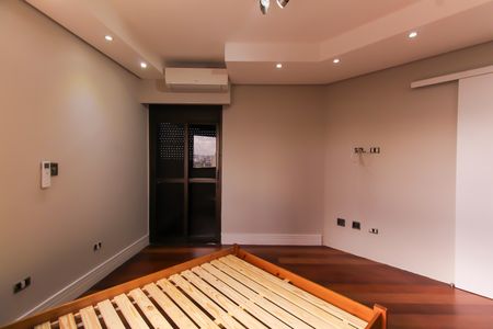 Apartamento à venda com 190m², 4 quartos e 3 vagasSuíte