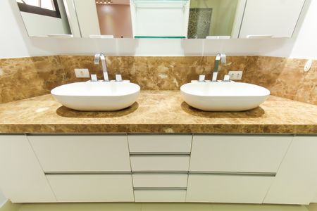 Apartamento à venda com 190m², 4 quartos e 3 vagasBanheiro da Suíte 4