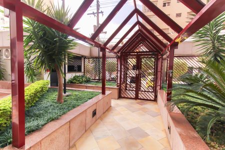 Apartamento à venda com 190m², 4 quartos e 3 vagasÁrea comum - Entrada