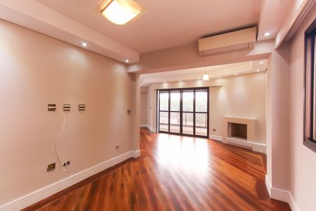 Apartamento à venda com 190m², 4 quartos e 3 vagasSala