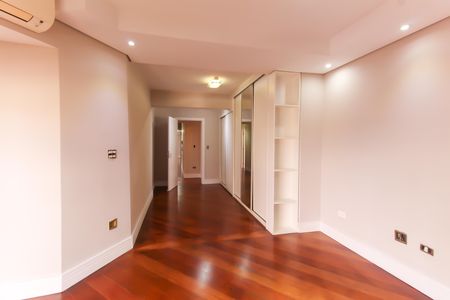 Apartamento à venda com 190m², 4 quartos e 3 vagasSuíte 4