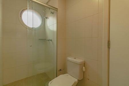 Apartamento para alugar com 193m², 3 quartos e 3 vagas Apartamento para alugar com 193m², 3 quartos e 3 vagasBanheiro da Suíte 1