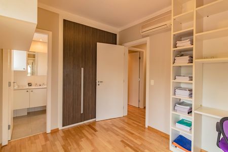 Apartamento para alugar com 193m², 3 quartos e 3 vagas Apartamento para alugar com 193m², 3 quartos e 3 vagasSuíte 2