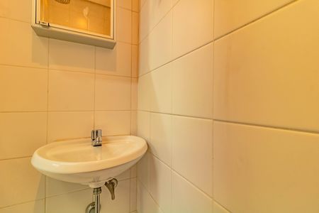 Apartamento para alugar com 193m², 3 quartos e 3 vagas Apartamento para alugar com 193m², 3 quartos e 3 vagasBanheiro de Serviço