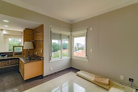 Apartamento para alugar com 193m², 3 quartos e 3 vagas Apartamento para alugar com 193m², 3 quartos e 3 vagasSala