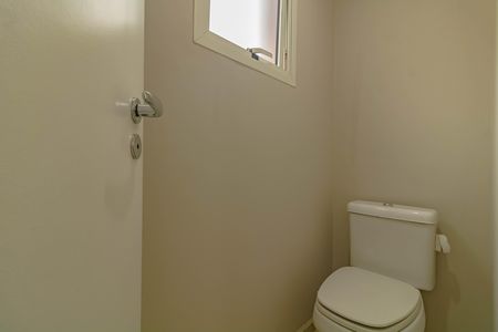 Apartamento para alugar com 193m², 3 quartos e 3 vagas Apartamento para alugar com 193m², 3 quartos e 3 vagasLavabo