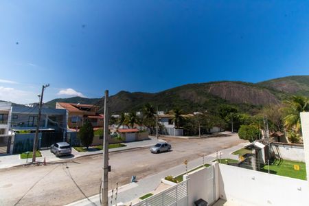 Casa à venda com 240m², 4 quartos e 2 vagas Casa à venda com 240m², 4 quartos e 2 vagasVista da Suíte 1