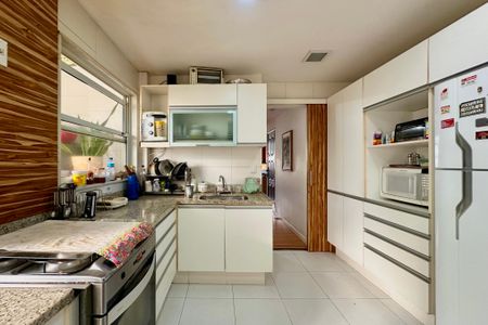 Apartamento à venda com 128m², 3 quartos e 1 vagaCozinha