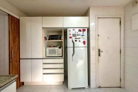 Apartamento à venda com 128m², 3 quartos e 1 vagaCozinha