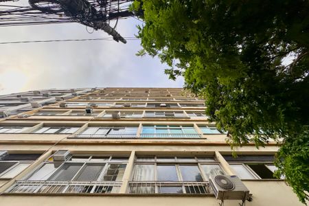 Apartamento à venda com 128m², 3 quartos e 1 vagaFachada