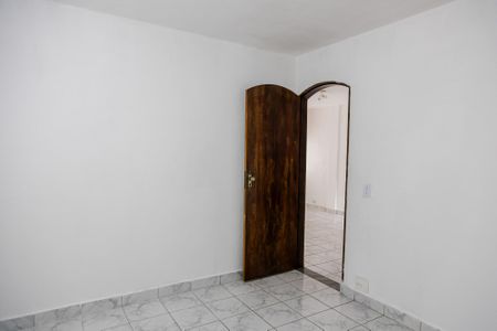 Apartamento à venda com 100m², 2 quartos e 2 vagasQuarto 2