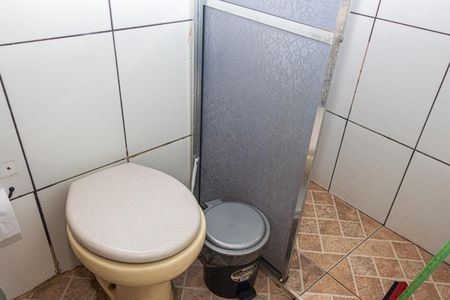 Casa à venda com 250m², 3 quartos e 2 vagas Casa à venda com 250m², 3 quartos e 2 vagasBanheiro