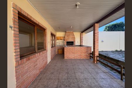 Casa à venda com 262m², 4 quartos e 4 vagasÁrea comum